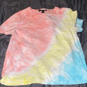 tie-dye shirt